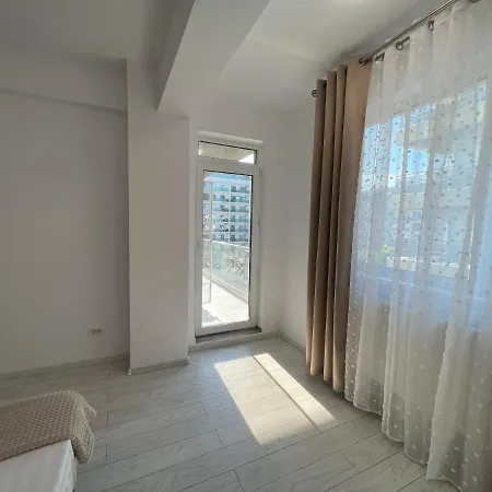 321 -grand Apartment- Năvodari