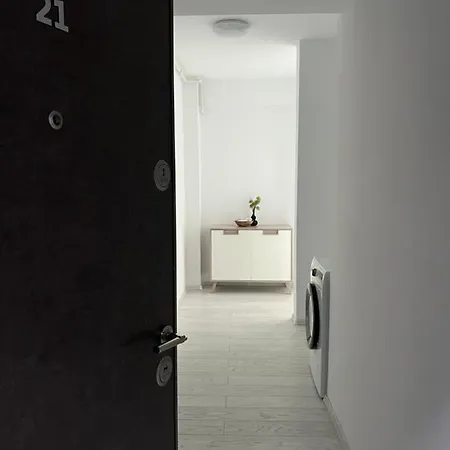321 -grand Apartment- Năvodari